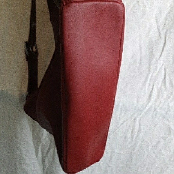 Kim Rogers Red Leather Shoulder Bag - Picture 8 of 11